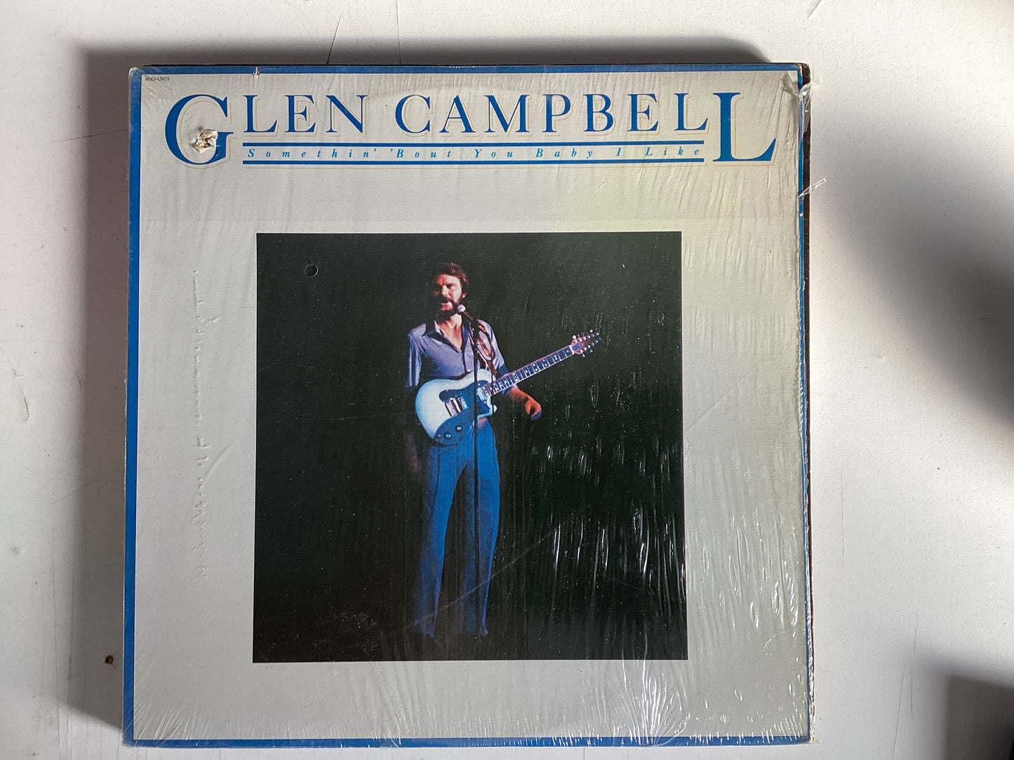 CAMPBELL, GLEN = SOMETHIN’ BOUT YOU BABY I LIKE (CDA 1980) (USED)
