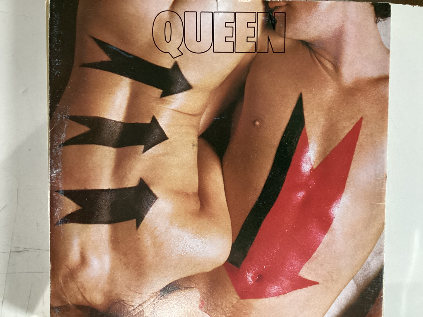 QUEEN = BODY LANGUAGE (12 IN.) (CDA 1982) (USED)