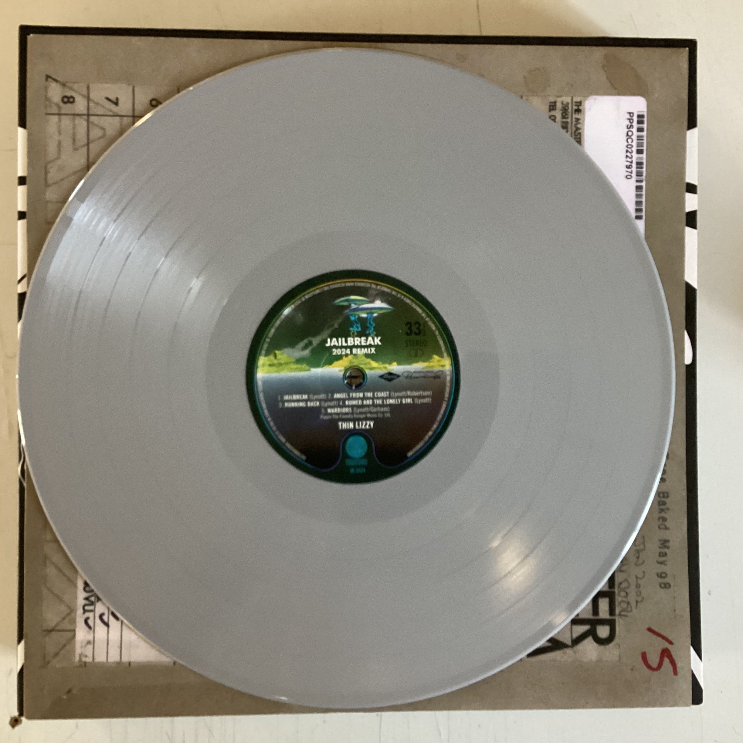 THIN LIZZY = JAILBREAK: 2024 REMIX (180G/GREY) (EU 2024) (USED)