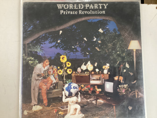 WORLD PARTY = PRIVATE REVOLUTION (UK 1986) (USED)