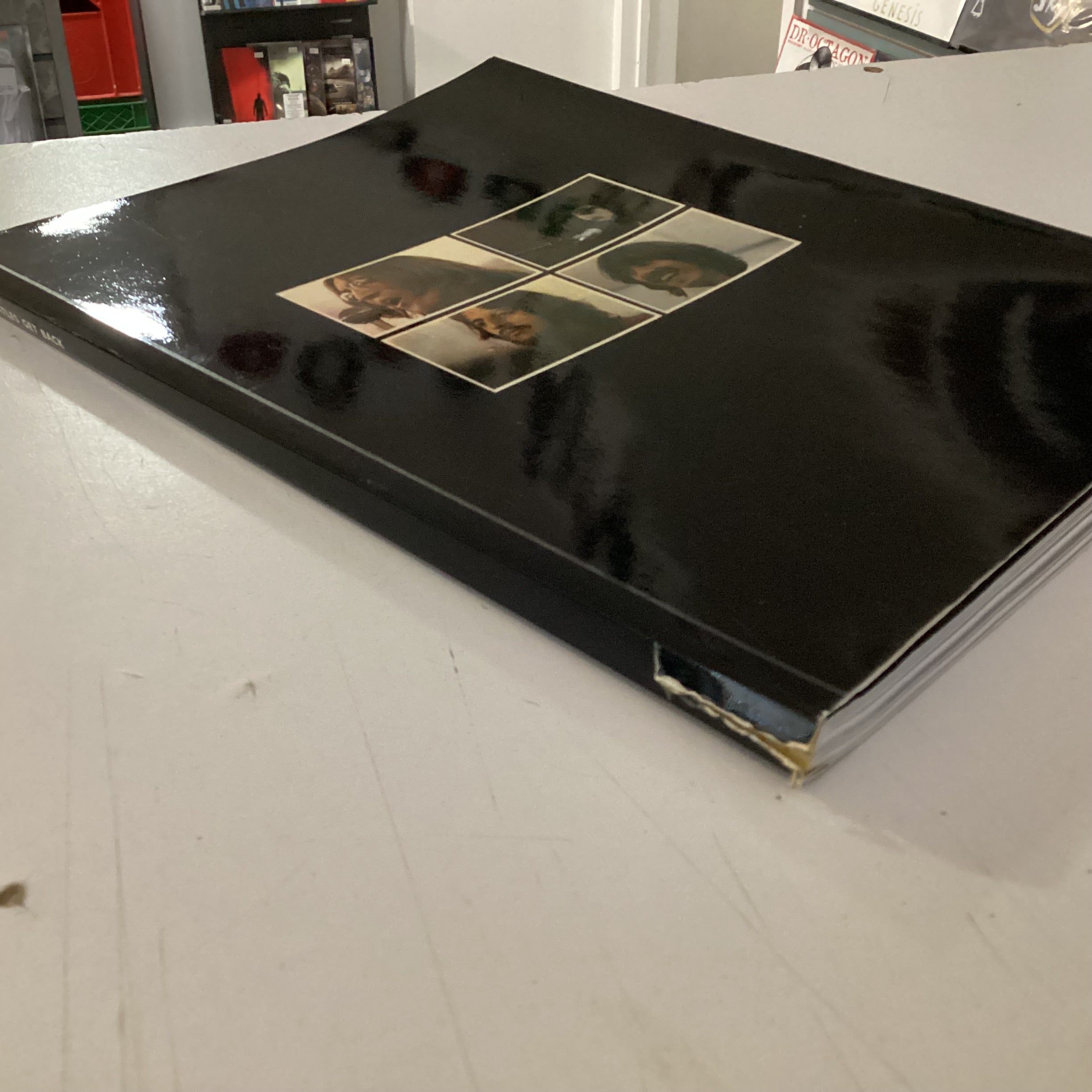 BEATLES = LET IT BE (BOX + BOOK) (CDN 1970) (USED)