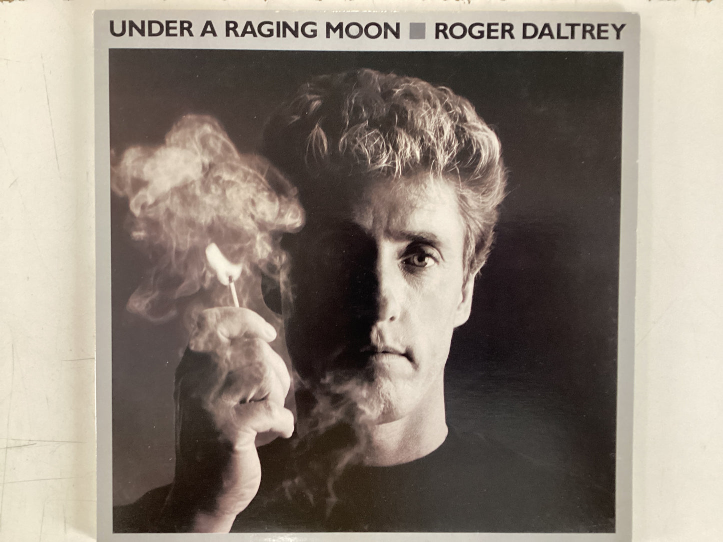 DALTREY, ROGER = UNDER A RAGING MOON (CDA 1985) (USED)