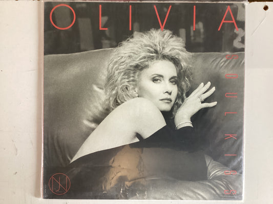 NEWTON-JOHN, OLIVIA = SOUL KISS (CDA 1985) (USED)