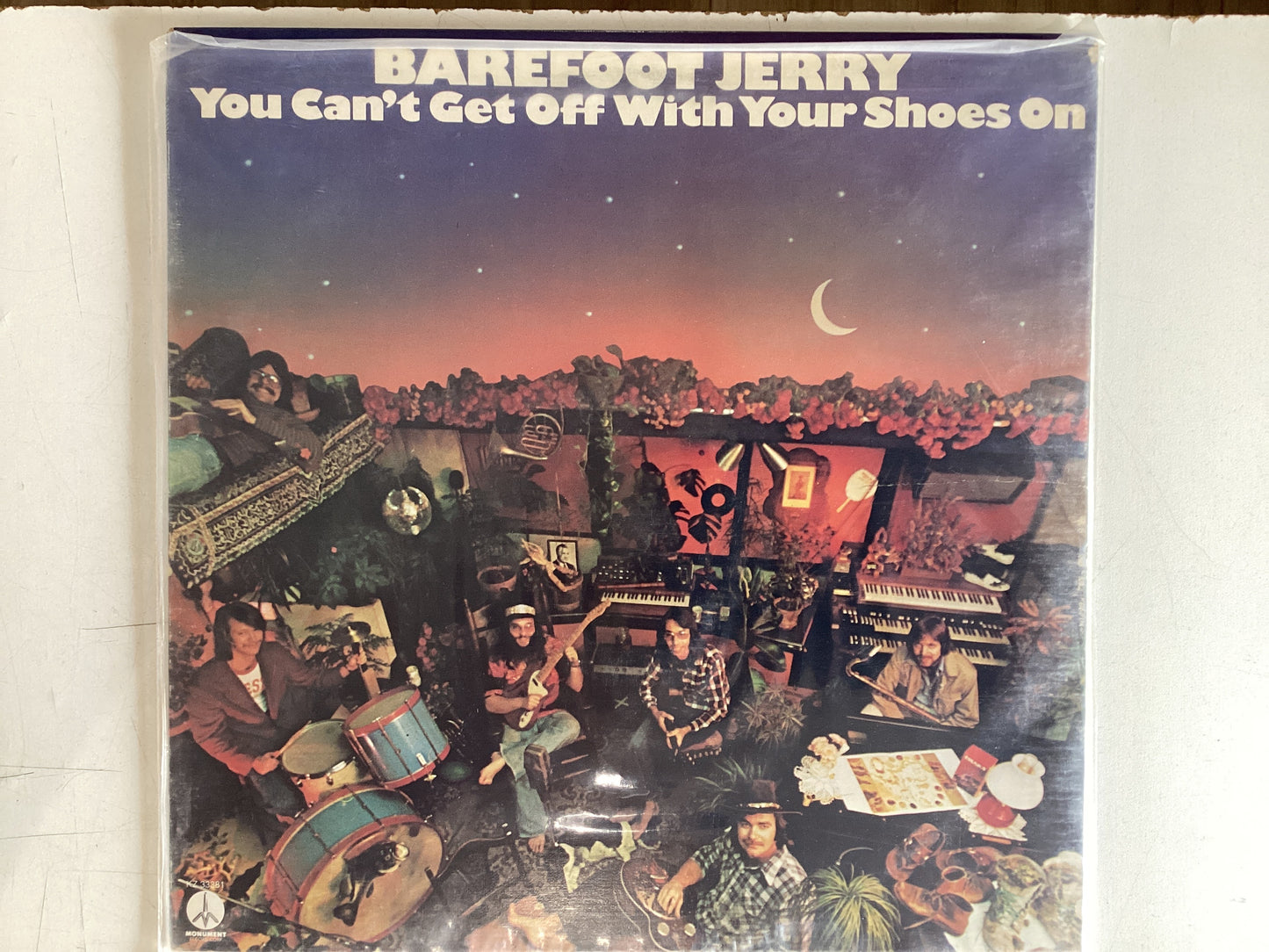 BAREFOOT JERRY = YOU CAN’T GET OFF WITH YOUR SHOES ON (CDA 1975) (USED)