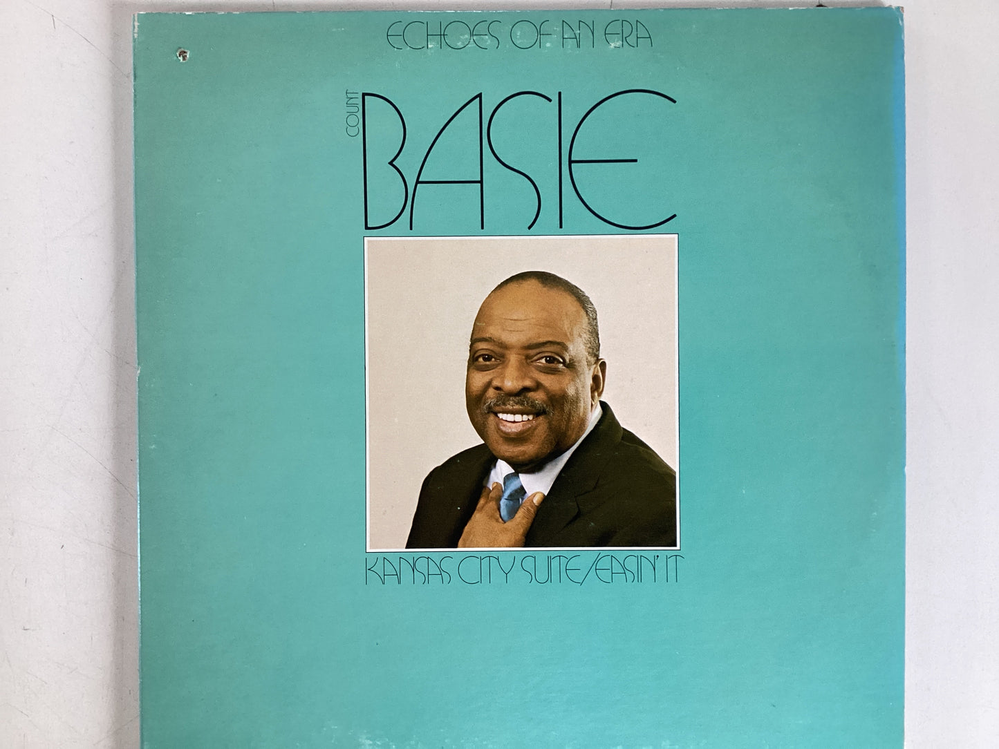 COUNT BASIE = ECHOES OF AN ERA (CDA 1972) (USED)
