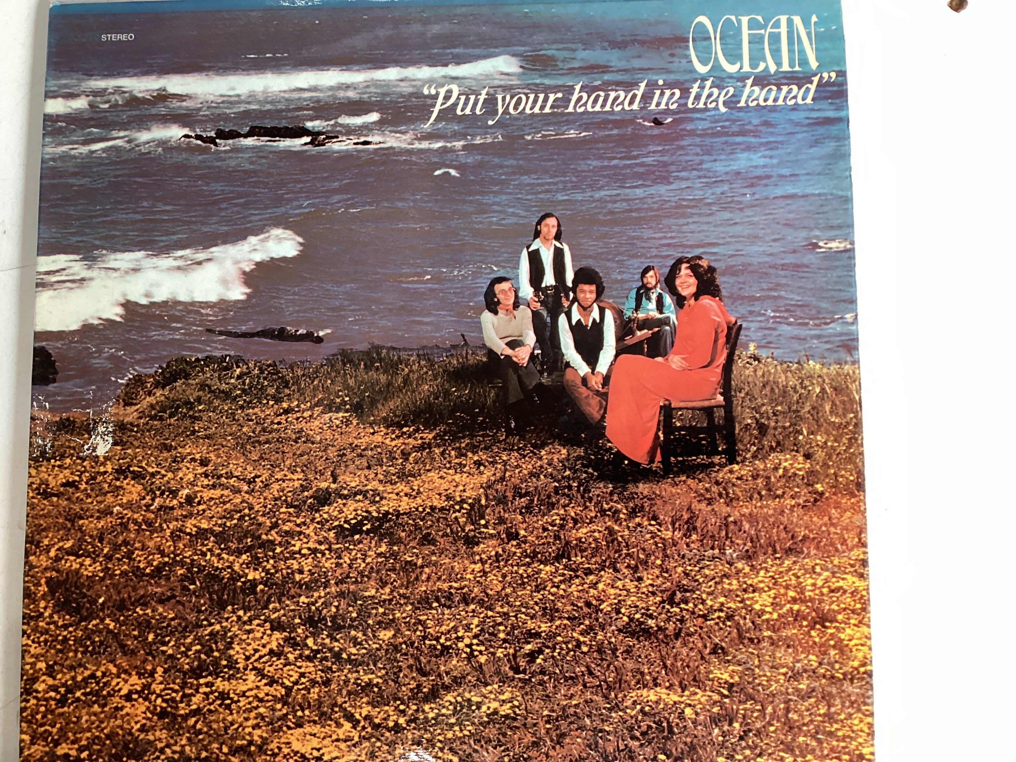 OCEAN = PUT YOUR HAND IN THE HAND (CDA