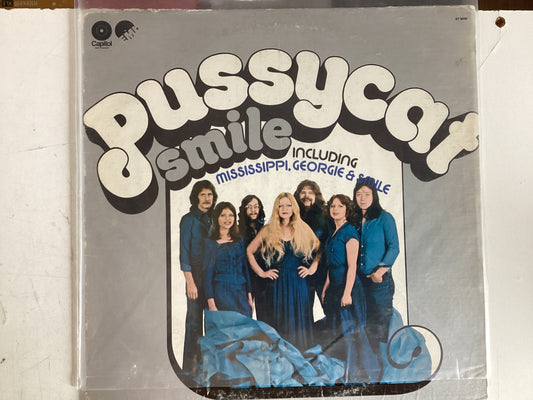 PUSSYCAT = SMILE (CDA 1976) (USED)