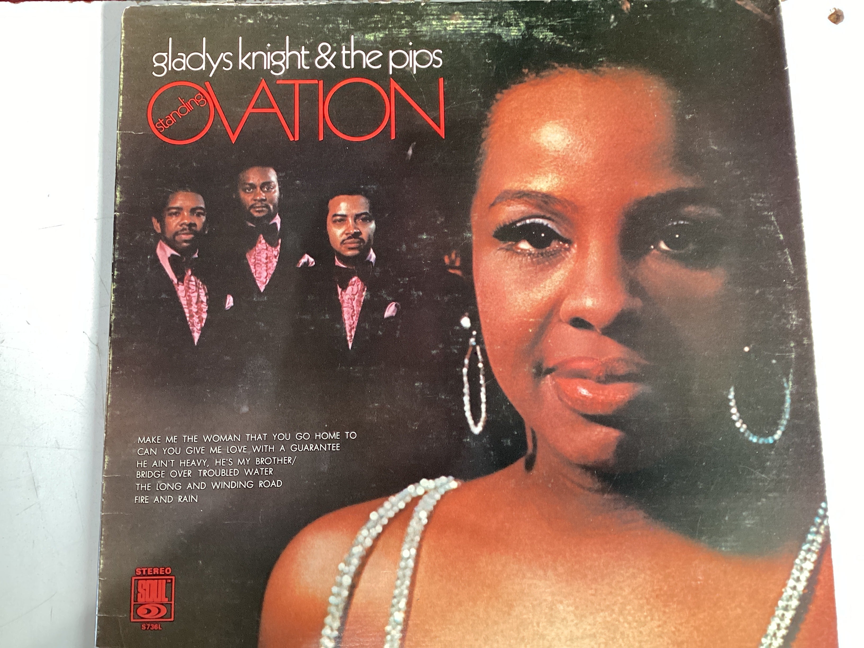 KNIGHT, GLADYS AND THE PIPS = IN THE BEGINNING (CDA 1974) (USED)= STANDING OVATION (CDA 1971) (USED)