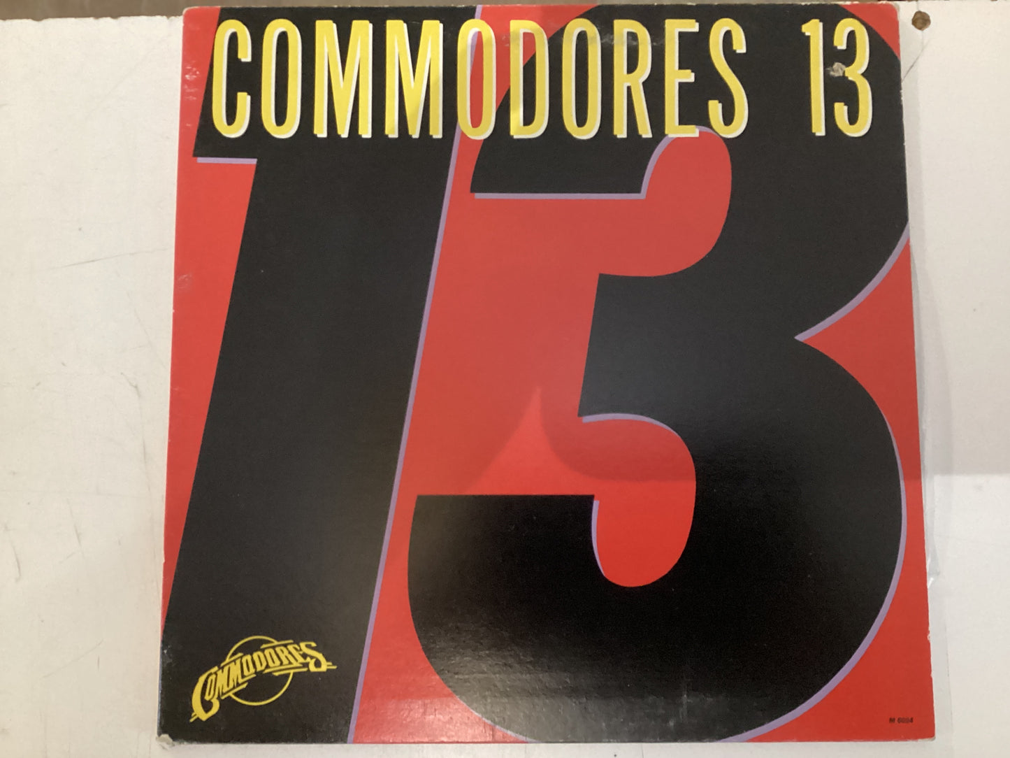 COMMODORES = 13 (CDA 1983) (USED)