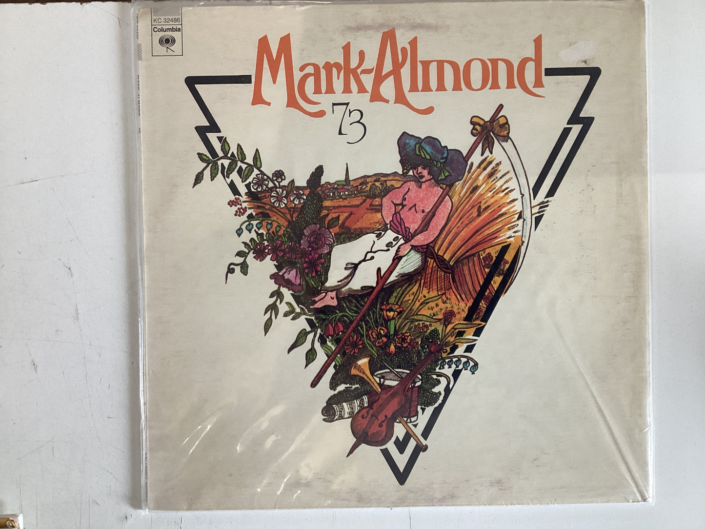MARK-ALMOND = 73 (CDA 1973) (USED)