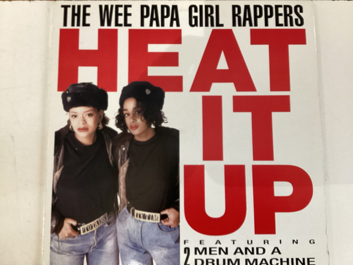 THE WEE PAPA GIRL RAPPERS = HEAT IT UP (CDA 1988) (USED)