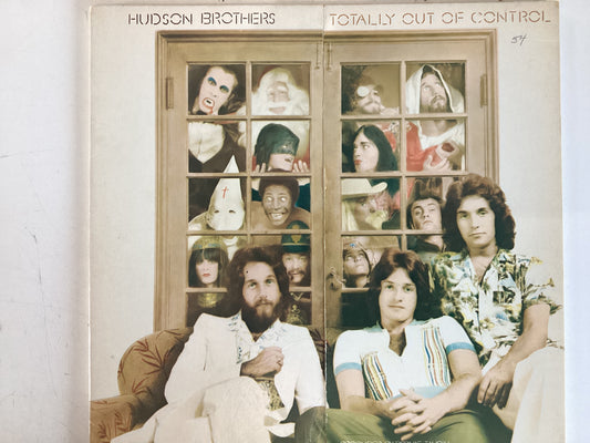 HUDSON BROTHERS = TOTALLY OUT OF CONTROL (USA 1974) (USED)