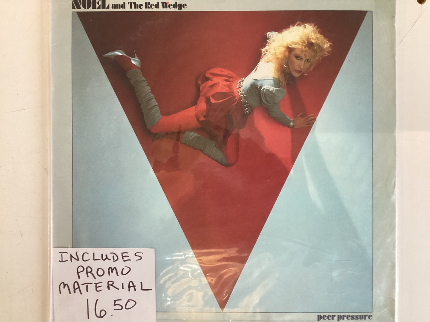 NOEL AND THE RED WEDGE = PEER PRESSURE (USA 1982) (USED)