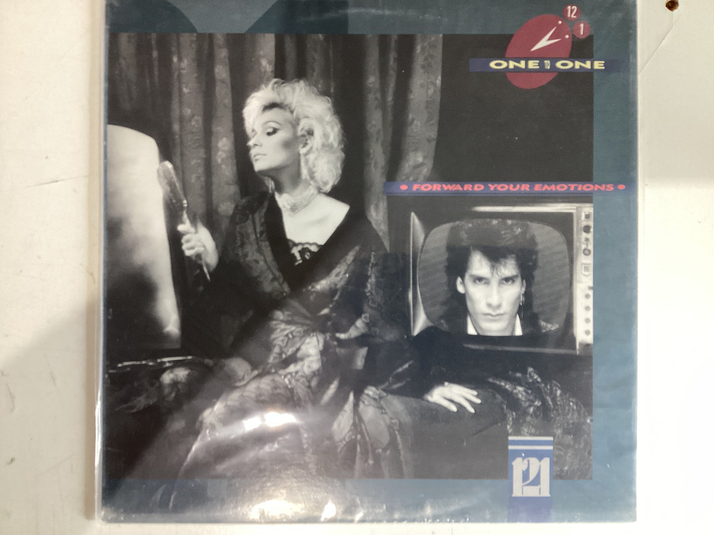 ONE TO ONE = FORWARD YOUR EMOTIONS (CDA 1985) (USED)