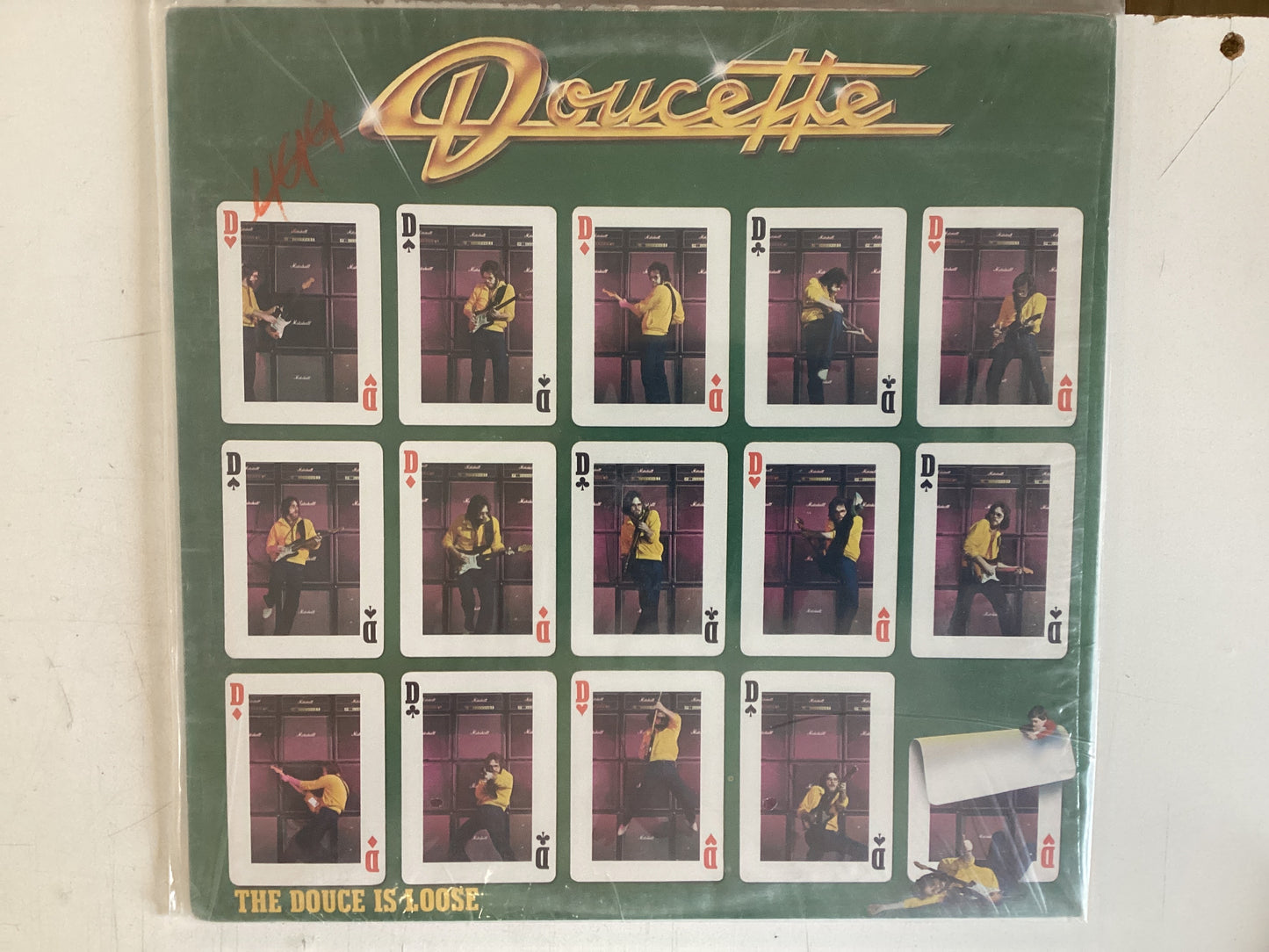 DOUCETTE = DOUCE IS LOOSE (CDA 1979) (USED)