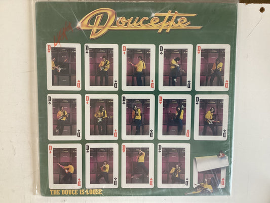 DOUCETTE = DOUCE IS LOOSE (CDA 1979) (USED)