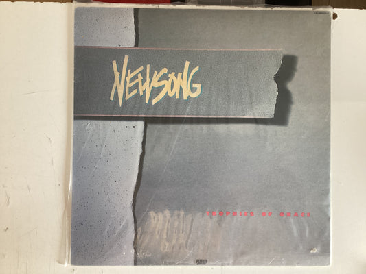 NEWSONG = TROPHIES OF GRACE (UK 1986) (USED)