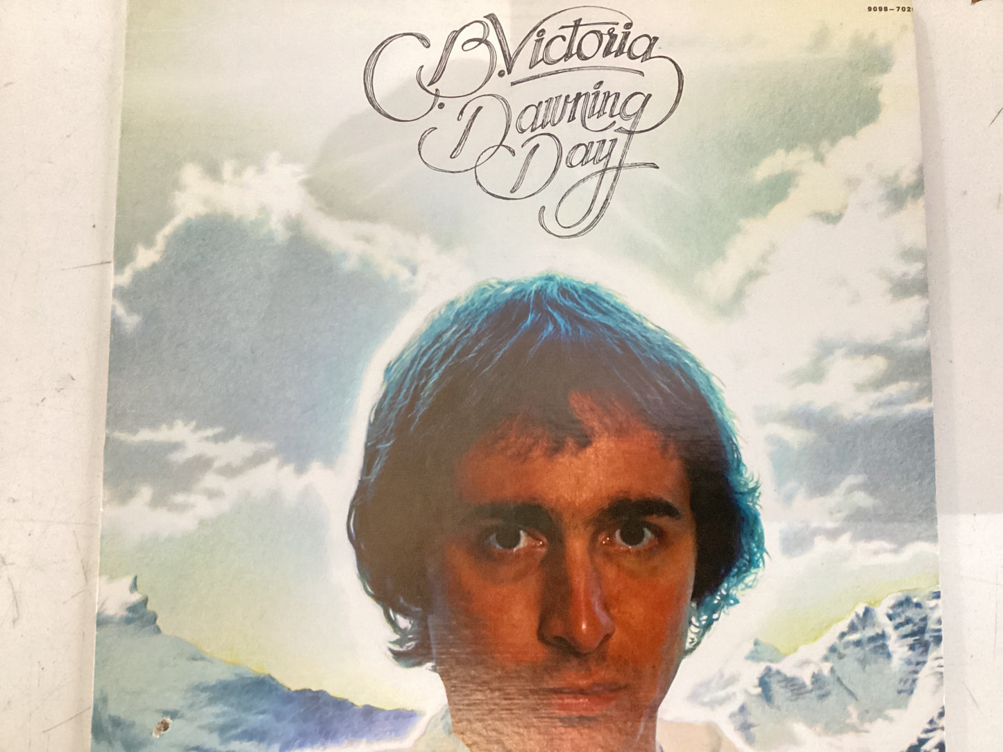 VICTORIA, C.B. = DAWNING DAY (CDA 1976) (USED)