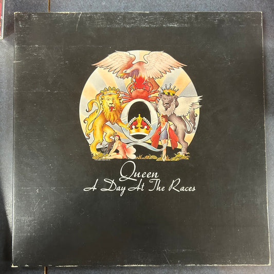 QUEEN = DAY AT THE RACES (CDN 1976) (USED)
