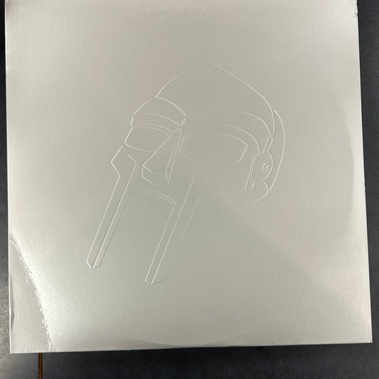 MF DOOM = OPERATION: DOOMSDAY [NEWBURY COMICS] (2LP/180G/COLOUR) (USA 2015 REISSUE) (USED)