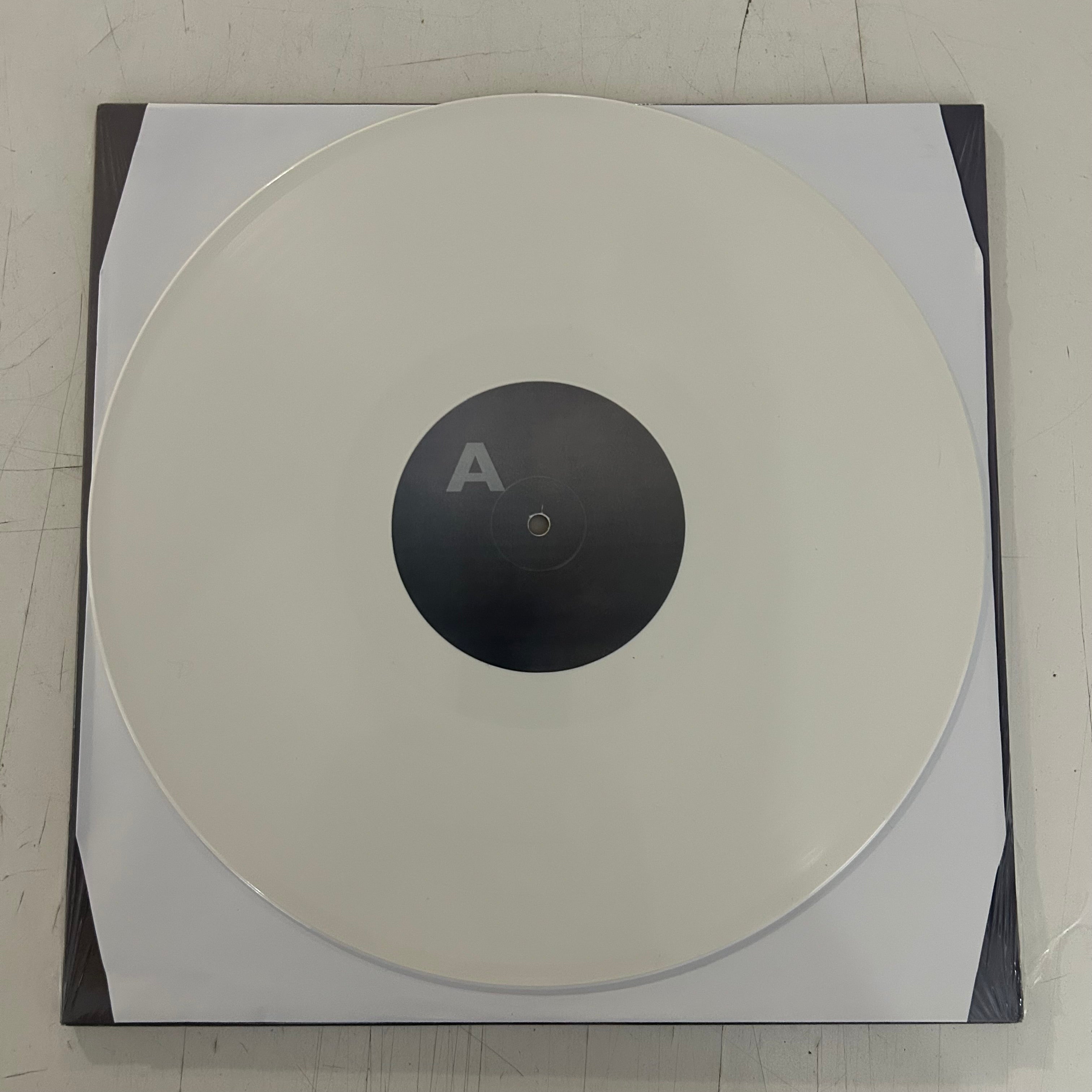 MARILYN MANSON = MECHANICAL ANIMALS (2LP/180G/WHITE) (REISSUE) (USED)