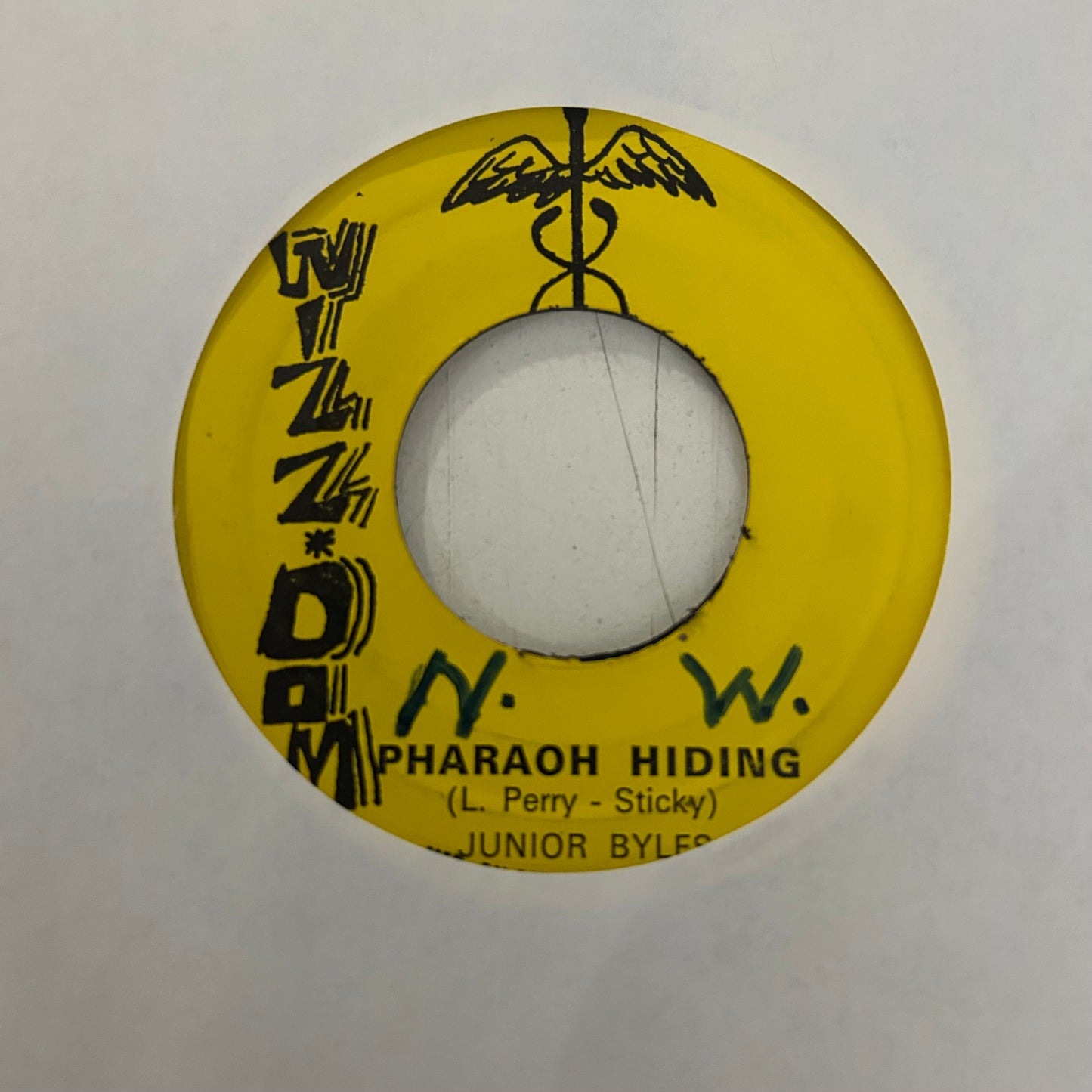 JUNIOR BYLES / UPSETTERS = PHARAOH HIDING (7 IN.) (JAMAICA 1970s) (USED)