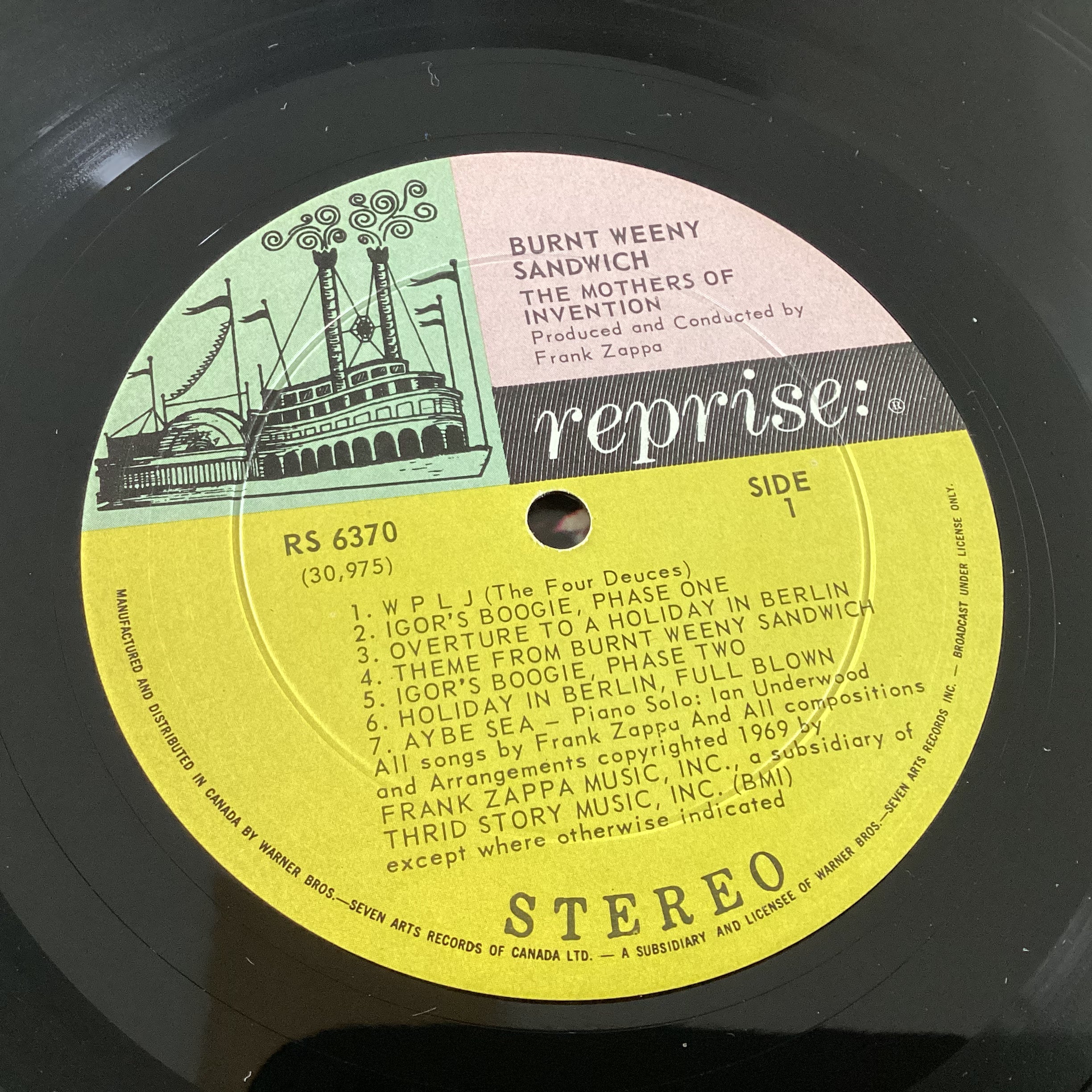 MOTHERS OF INVENTION (ZAPPA) = BURNT WEENY SANDWICH (CDN 1970 TRI-COLOUR STEAMBOAT) (USED)