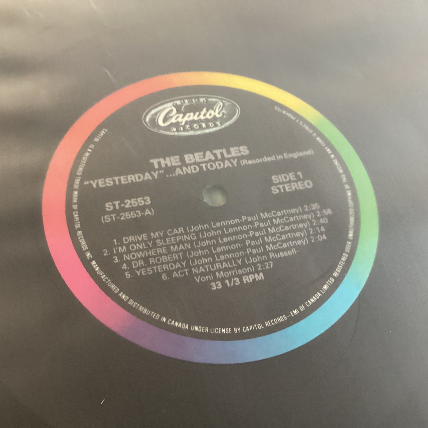 BEATLES = YESTERDAY AND TODAY [RETRO RAINBOW] (CDN 1983 REISSUE) (USED)