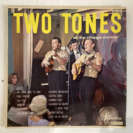 TWO TONES (LIGHTFOOT, GORDON) = AT THE VILLAGE CORNER [STEREO] (CDN 1962) (USED)