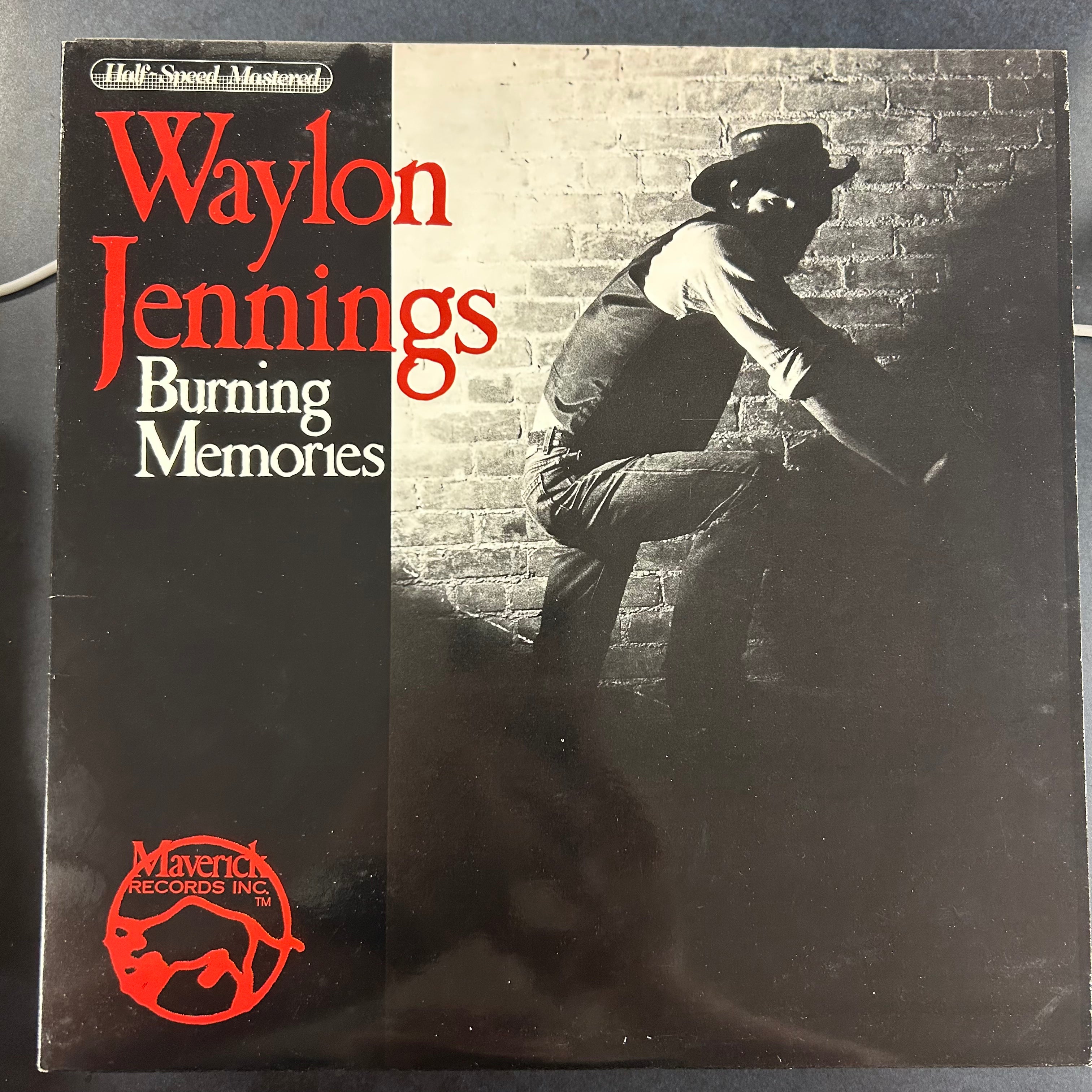JENNINGS, WAYLON = BURNING MEMORIES (CDN 1983) (USED)
