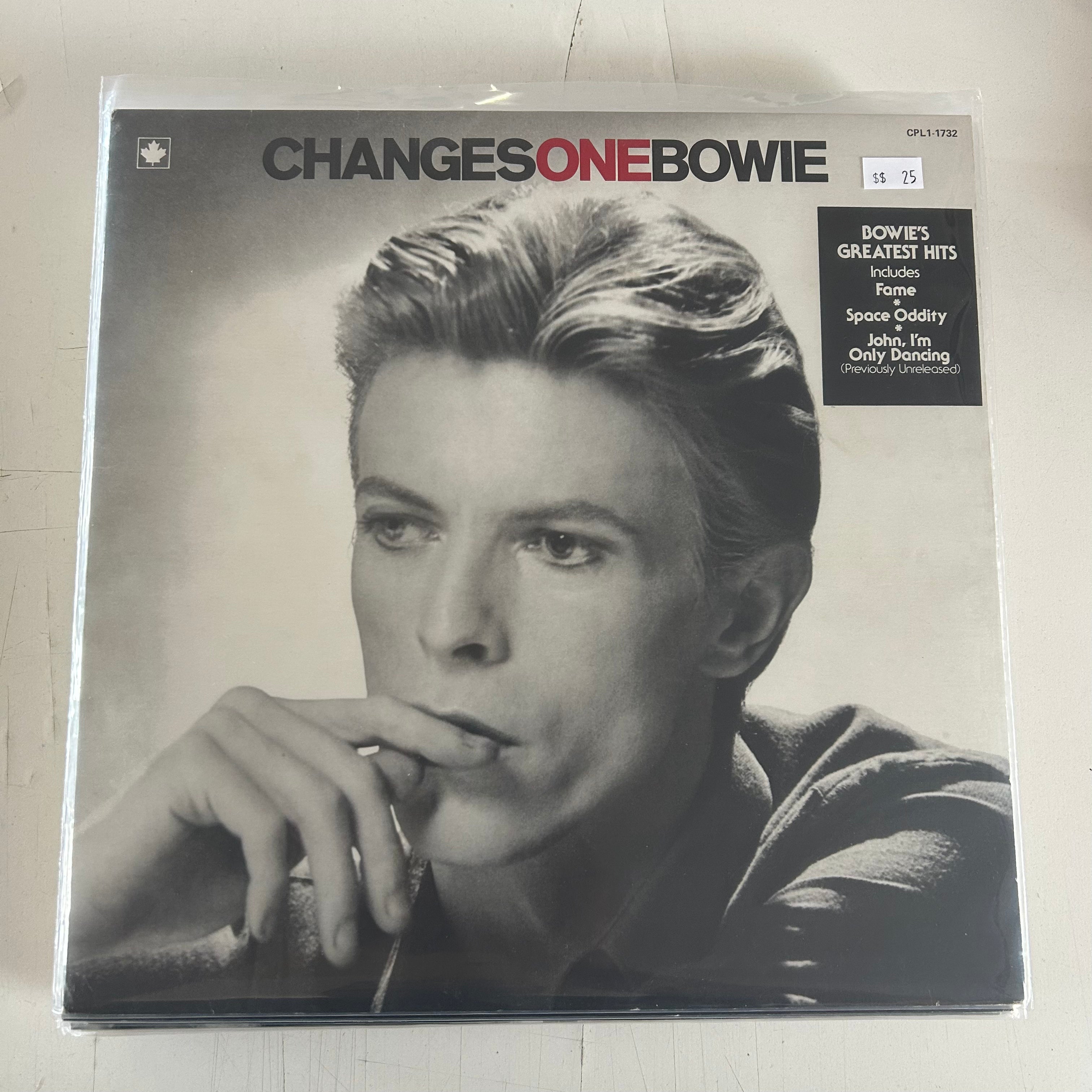 BOWIE, DAVID = CHANGESONEBOWIE (CDN 1976) (USED)