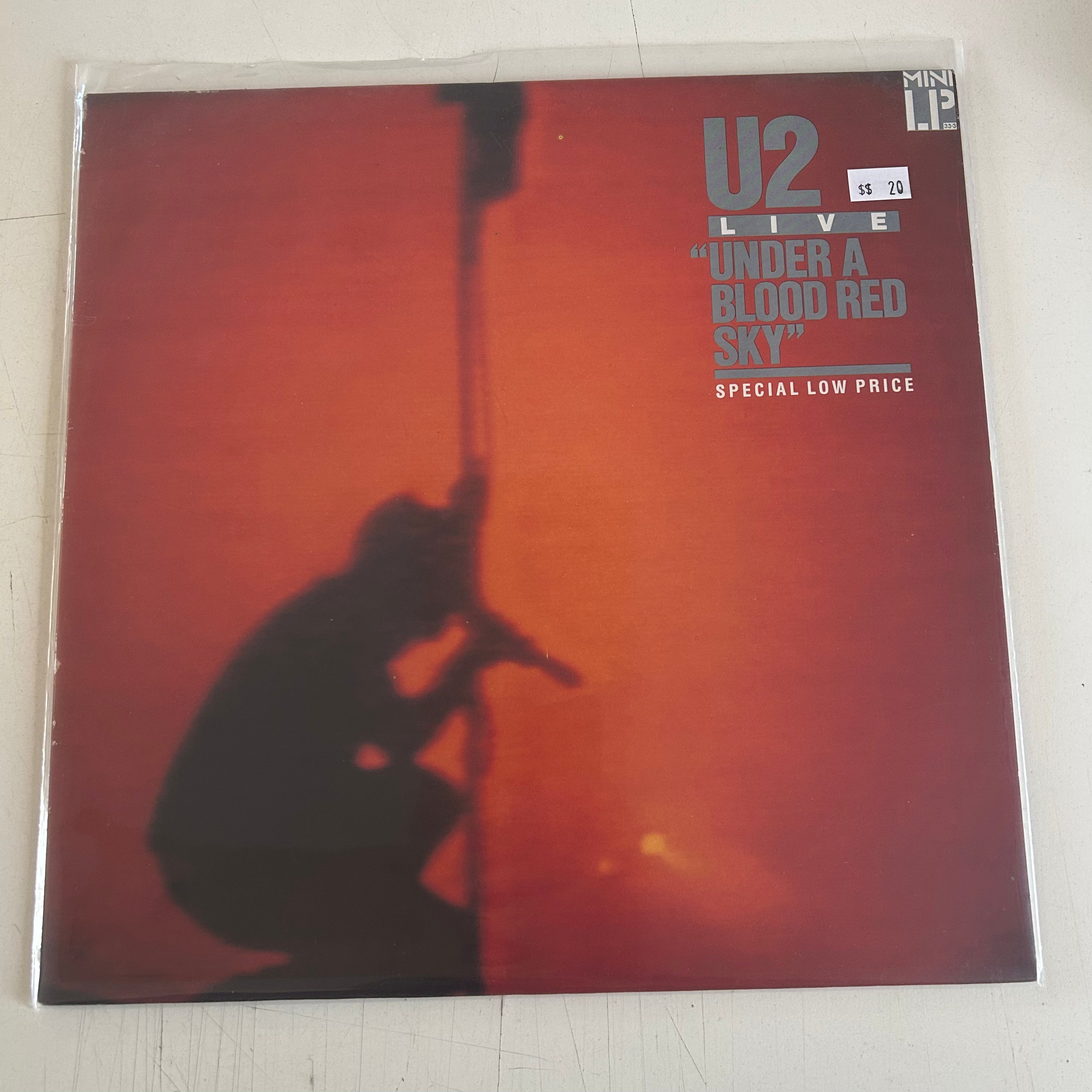 U2 = UNDER A BLOOD RED SKY (CDN 1983) (USED)