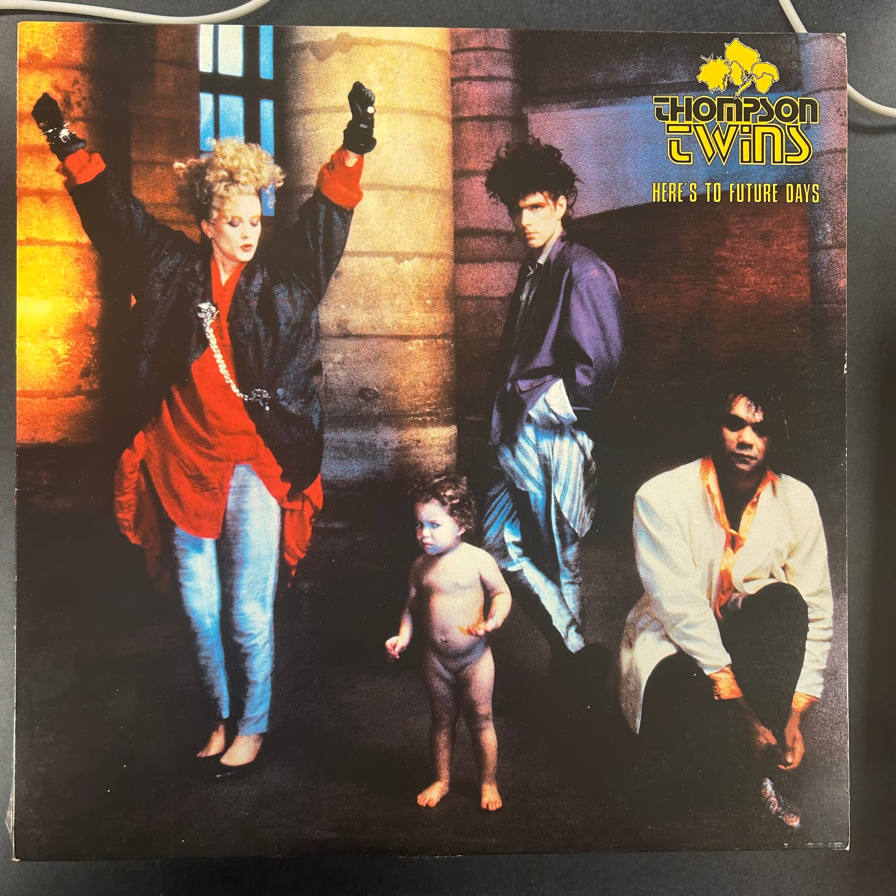 THOMPSON TWINS = HERE'S TO FUTURE DAYS (CDN 1985) (USED)