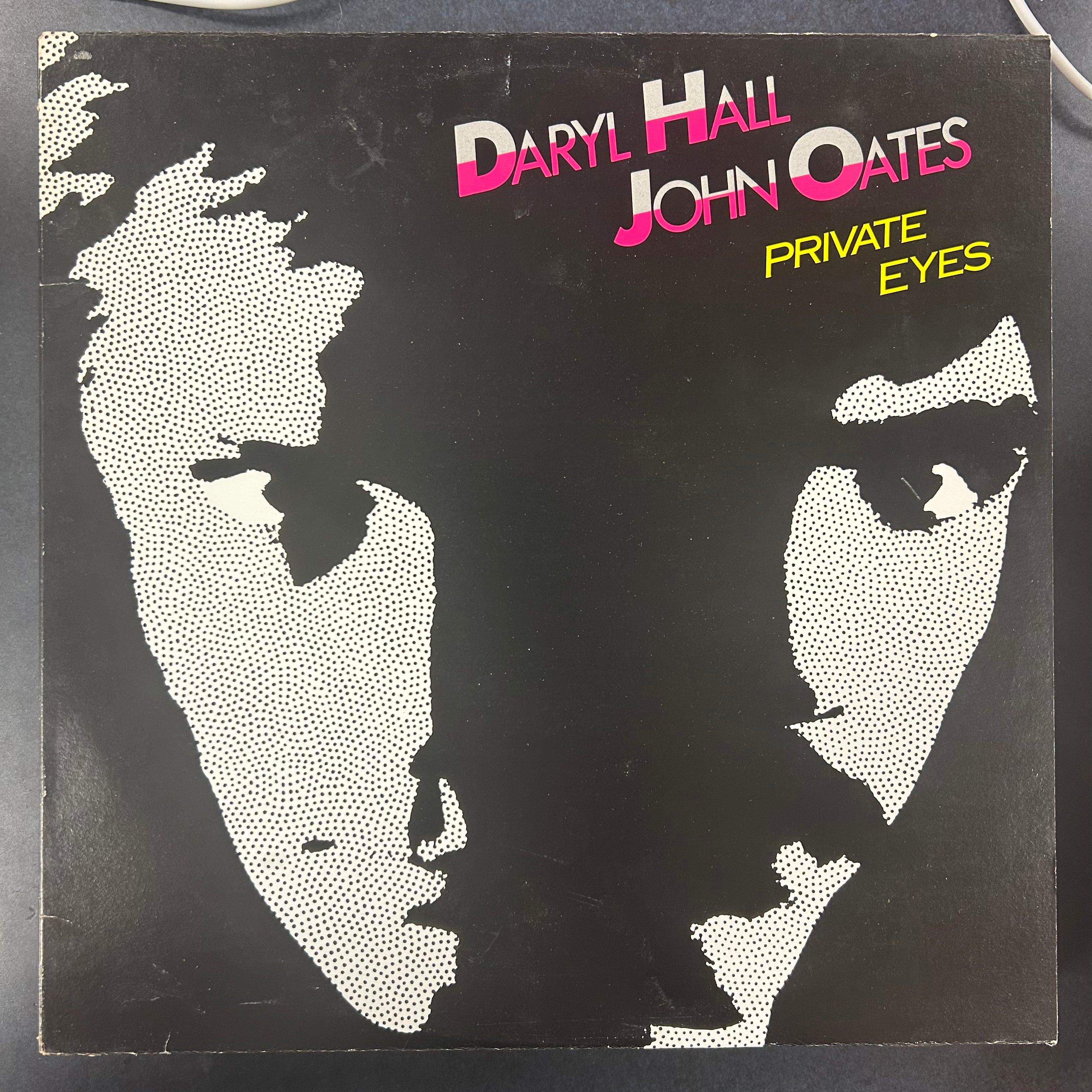 HALL AND OATES = PRIVATE EYES (CDN 1981) (USED)