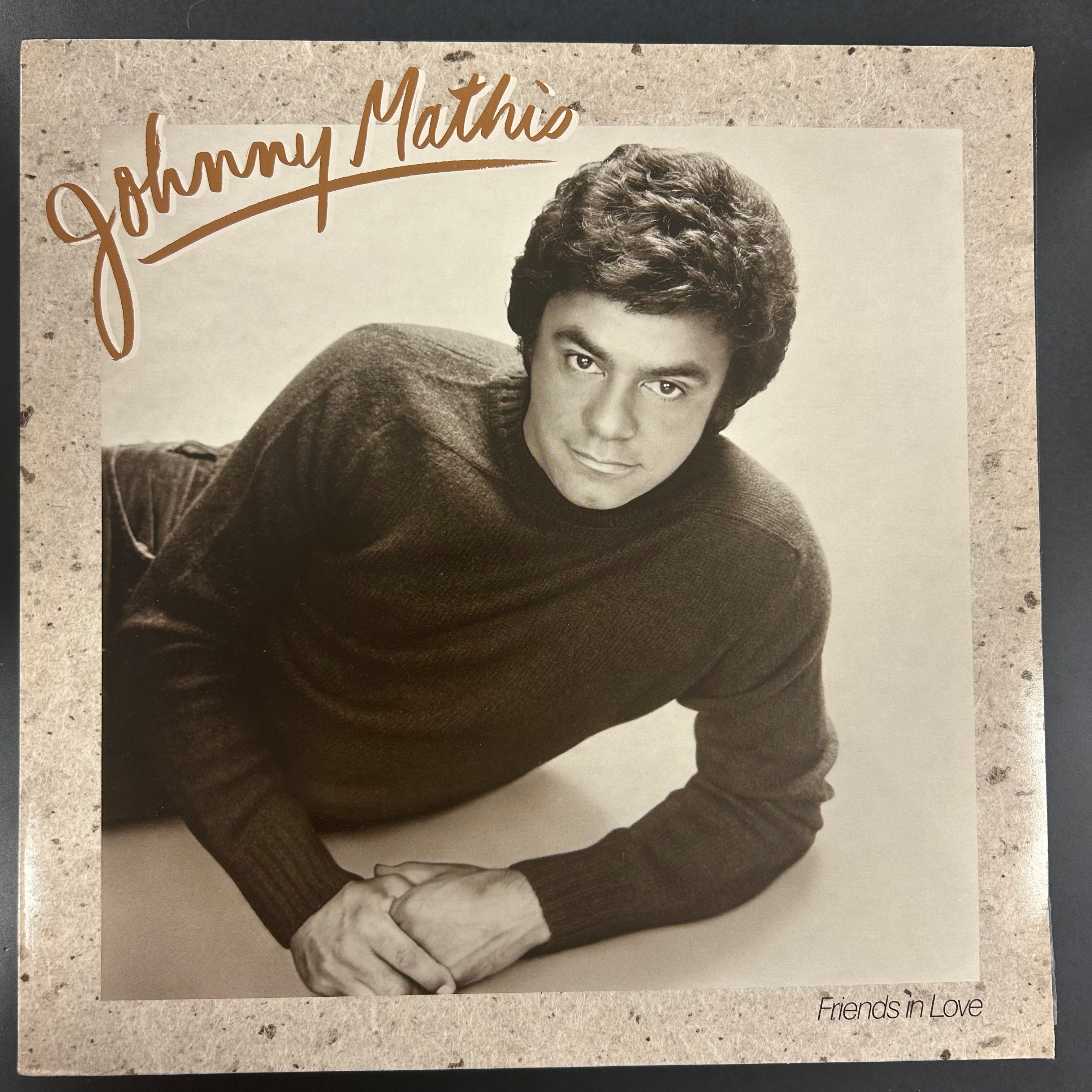 MATHIS, JOHNNY = FRIENDS IN LOVE (UK 1982) (USED)