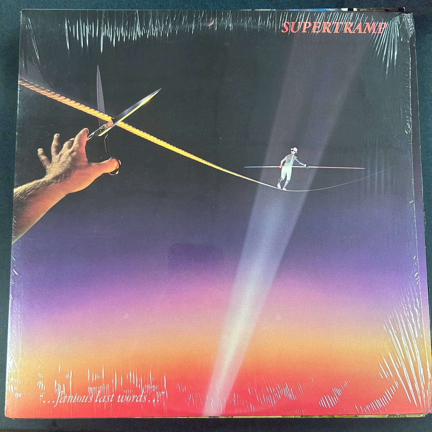 SUPERTRAMP = FAMOUS LAST WORDS (CDN 1982) (USED)