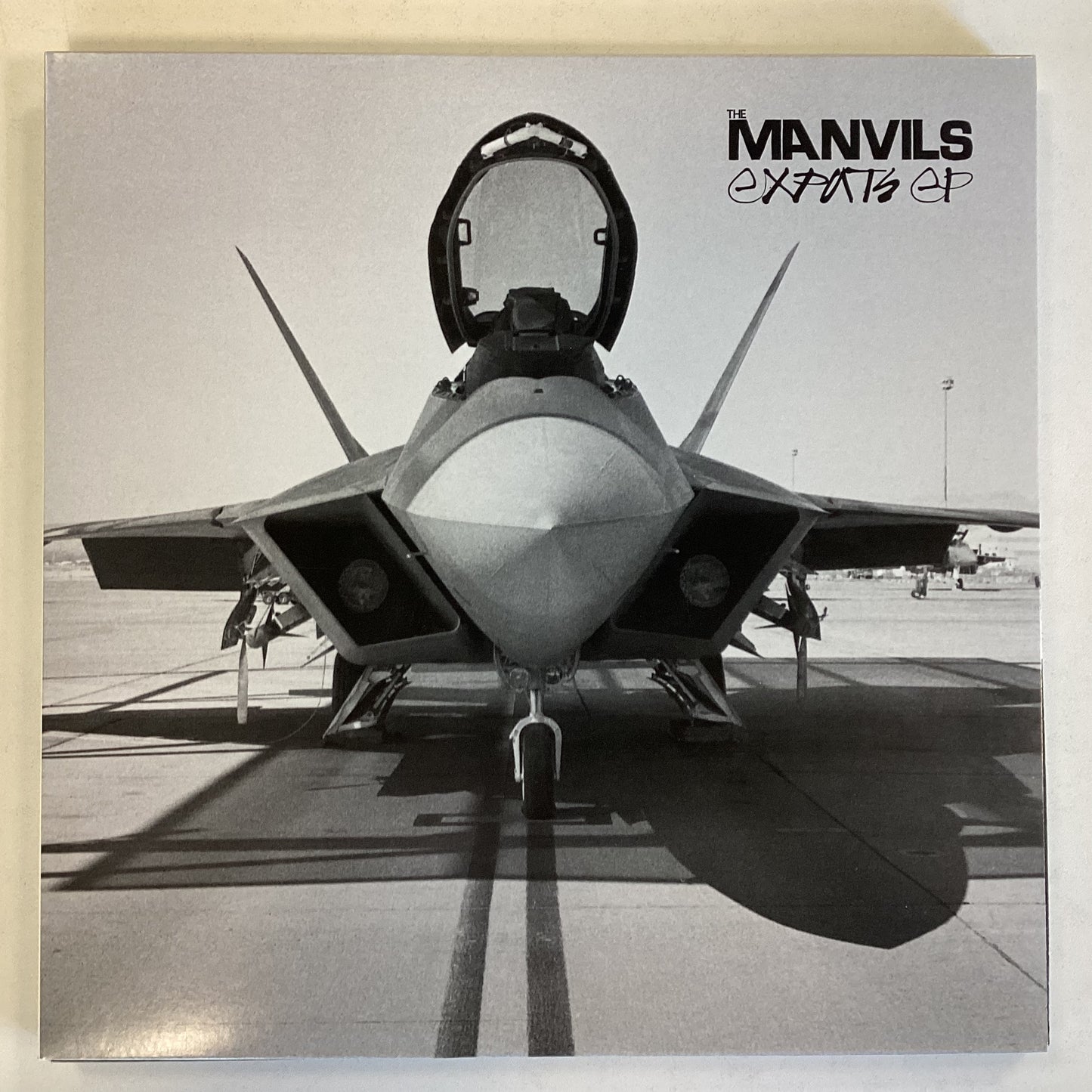 MANVILS = EXPATS EP (CDN 2016) (USED)