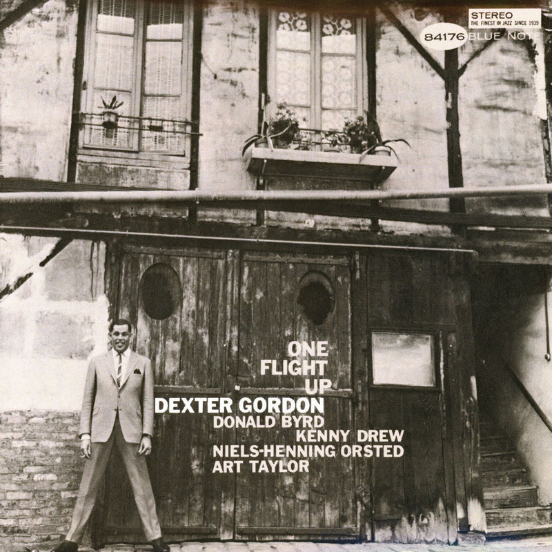 GORDON, DEXTER = ONE FLIGHT UP